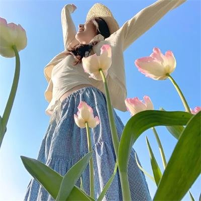 荒唐暴发户 海报