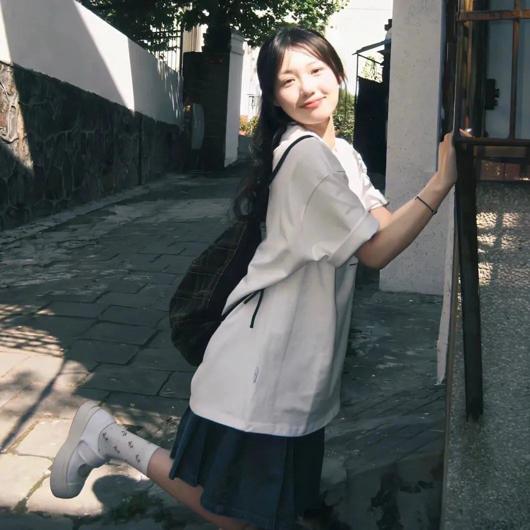 圆圆的故事 海报